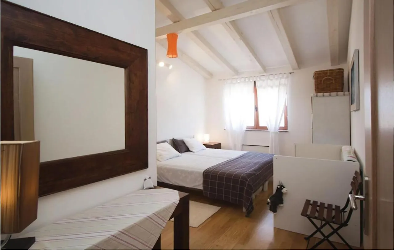 Lovely Apartment In Liznjan With House Sea View